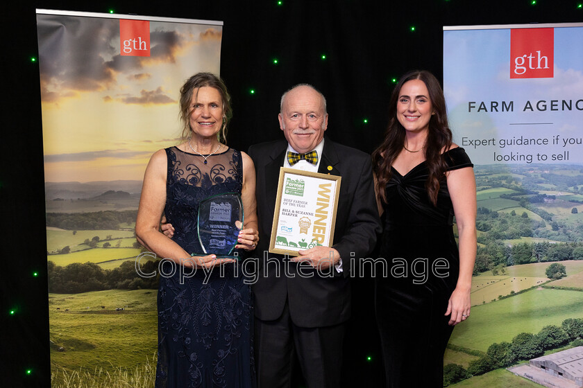 AWA 084 
 South West Farmer awards night 2023 at the Somerset County Cricket Club, Taunton. Pictured winners of the Beef Farmer of the Year award are Suzanne and Bill Harper with Sponsor Allflex – ZOE PHILIPS-LEWIS