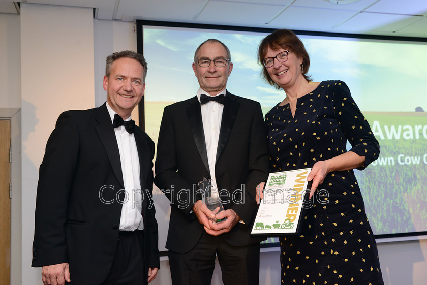 famer-awards20181108 103 
 The South West Farmer Awards 2018. Pictured Paul Mahon with Winners of the Diversification award Clive and Judith Freane-Brown from Cow Organics of Perridge Farm